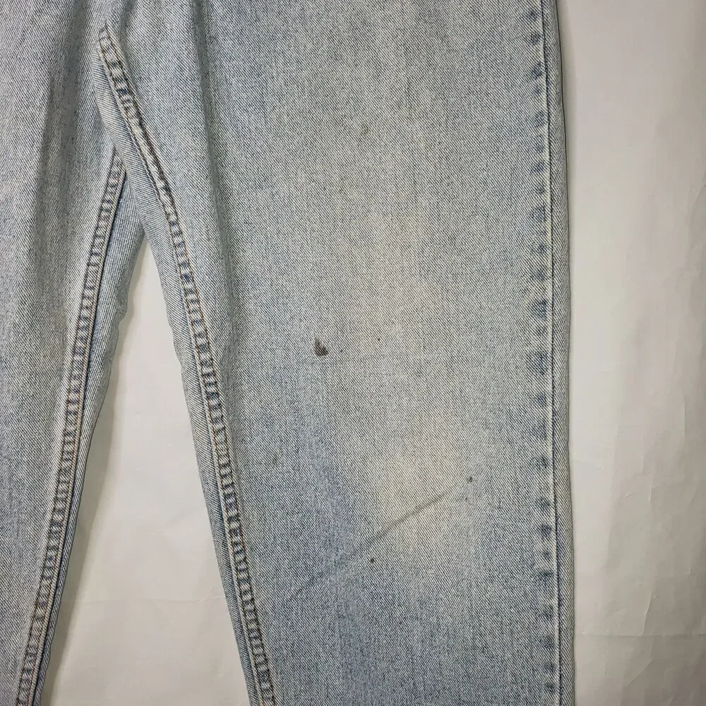 Vintage Y2K LEVIS 560 Denim Blue Jeans Light Wash Men Size 33/30